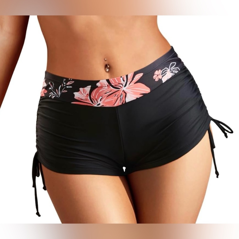 It is Well Boutique Swim Boy Short Small Black Floral NWT- Liner intact